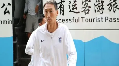 “陈芋汐大气亮相同济迎新，专业抉择引发关注”